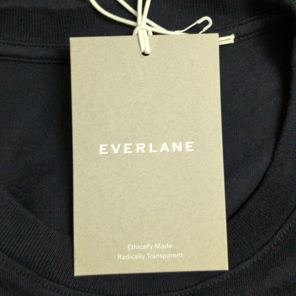 Everlane The Premium-Weight Crew Uniform Navy Short Sleeves Crew Neck L New - Picture 6 of 9